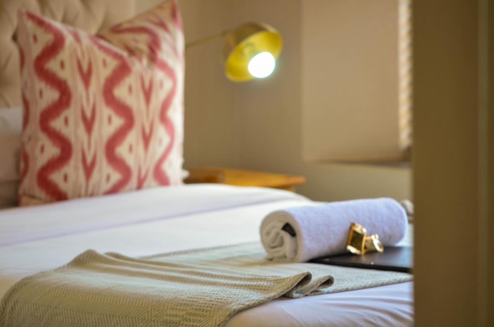 Bohemian Guesthouse - Преторія Екстер'єр фото