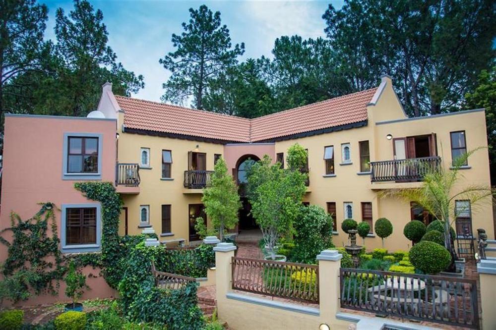 Bohemian Guesthouse - Преторія Екстер'єр фото