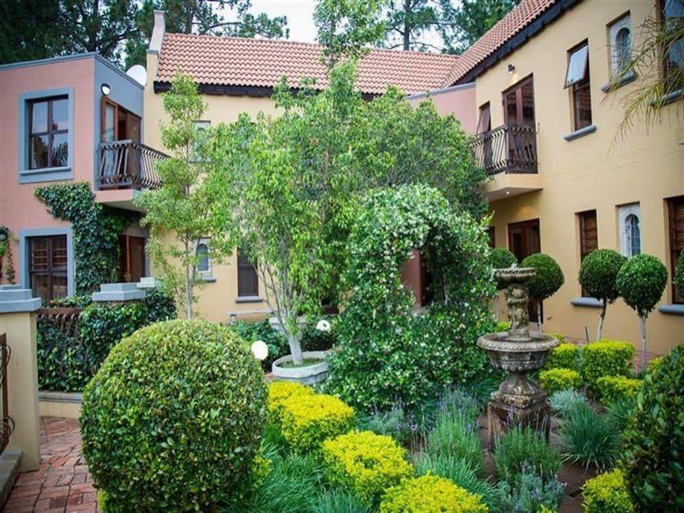 Bohemian Guesthouse - Преторія Екстер'єр фото